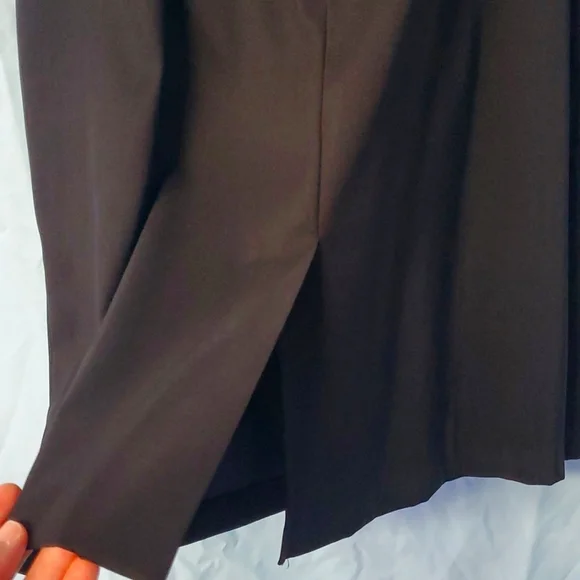 Womens LBD sz 6 π€ Midi cocktail dress, jeweled neckline, PERFECT condition π - Picture 7 of 11